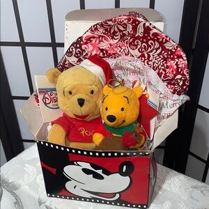 Disney Winnie the Pooh Christmas Plush Toy Set - NWT!